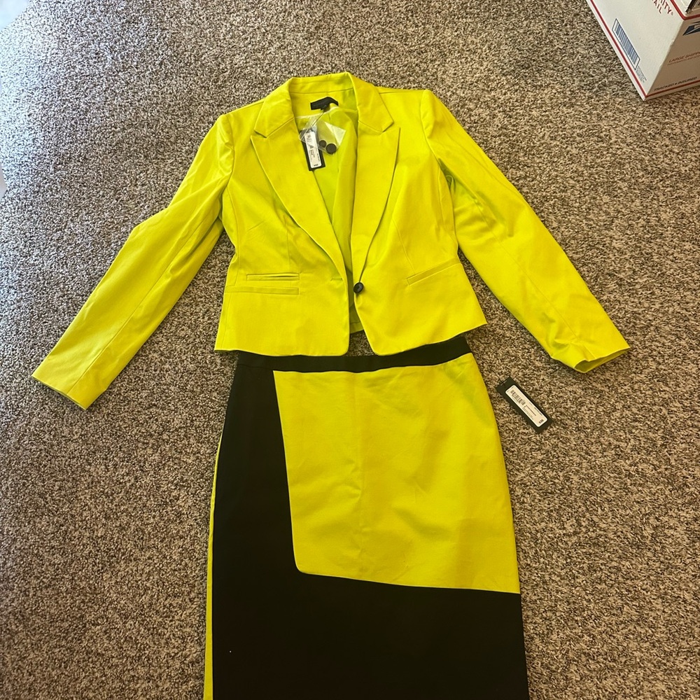Worthington Yellow and Black Blazer Skirt Set - Picture 2 of 2